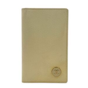 Chanel Coco Button Serial Number 9 Leather Off-white Card Case Gold